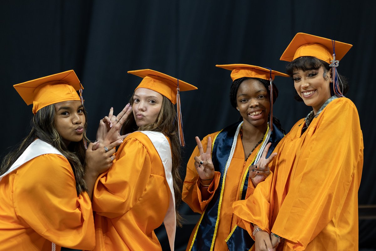 Northside ISD on Twitter "That's a wrap on our 2023 graduation