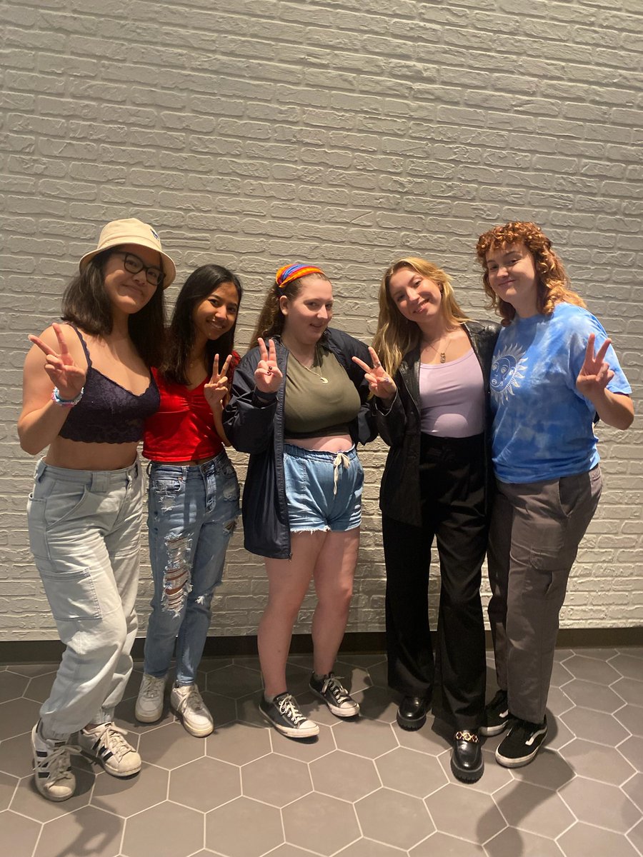 YayyConnaayyee's tweet photo. I love my internet best friends so much🫂 either for almost 5 years and then some for almost 2-3 years 💜they are my HALF🫂 (I could add so much more )🥹 https://t.co/UJU5b7QyiK