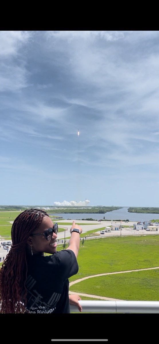 pinkerteach's tweet image. Outshining the fire from the Falcon 9 was the shining light of Pristine Onuoha, winner of the 10th @genesinspace competition. It was an honor to spend a few days with her and friends from @miniPCR @ISS_Research @Boeing @NASA and to watch her experiment head to the @Space_Station
