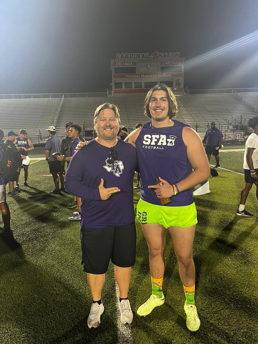 IpsenJonathan's tweet photo. After a great camp and a great talk with @CoachMutz and @CoachTyWarren I’m beyond grateful to announce that I have received my first D1 Full ride scholarship from @SFA_Football. #AxeEm !

@ImmoOsterkamp @GIfootballChris @GridironImports @PeterDaletzki https://t.co/GOWaYHzZM8