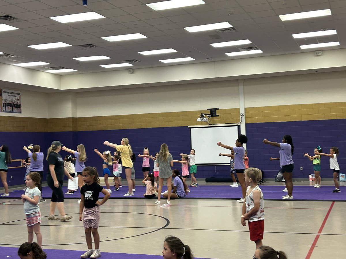 TC_Cheer_'s tweet image. We’ve got some amazing future falcon cheerleaders!  Day 1 of Future Falcon mini camp is in the books.  #thecreekisrising 
@KISDAthletics