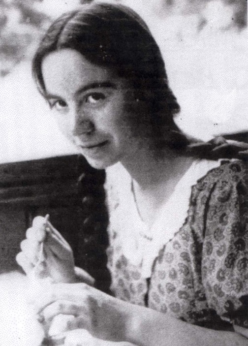 AuschwitzMuseum's tweet image. 7 June 1903 | A French Jewish woman, Alice Elisabeth Metzger, was born in Strasbourg.
She was deported to #Auschwitz in November 1943 from Drancy. She did not survive.