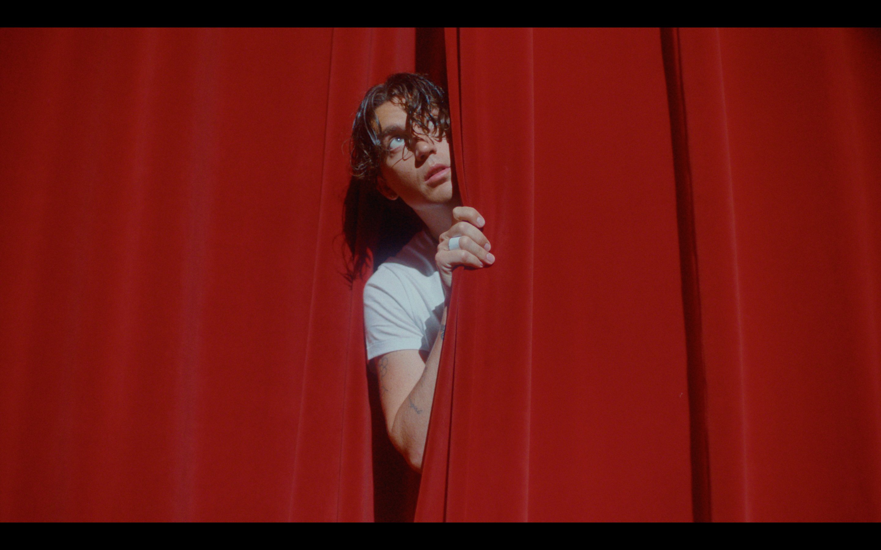 lany-on-twitter-love-at-first-fight-music-video-premieres-in-45mins