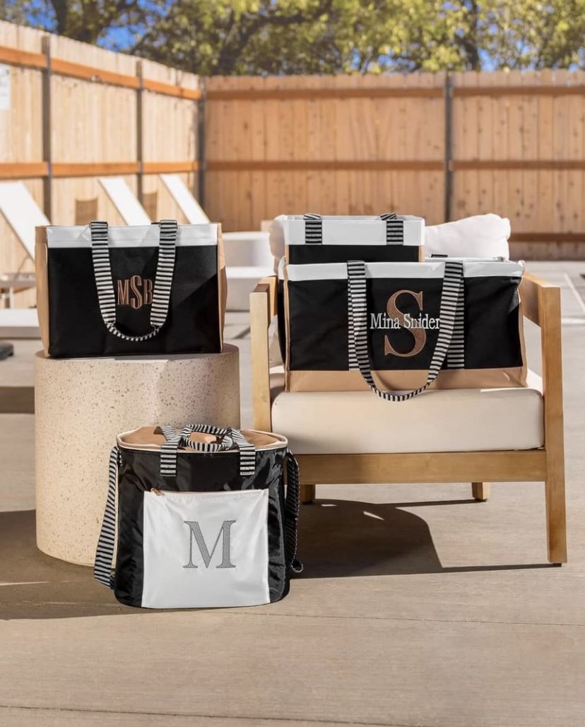 Our bestsellers...the UTILITY TOTES!

Shopping Group: 
m.facebook.com/groups/familyb…
Shopping link: mythirtyone.com/us/en/familyba…

🎒👜🎒🛍🛄🧳👝

#shoppingbags #beachbag #sportbag #SportBags #thirtyonegifts #thirtyoneconsultant #july4th #fathersdaygifts #forfamily #utility