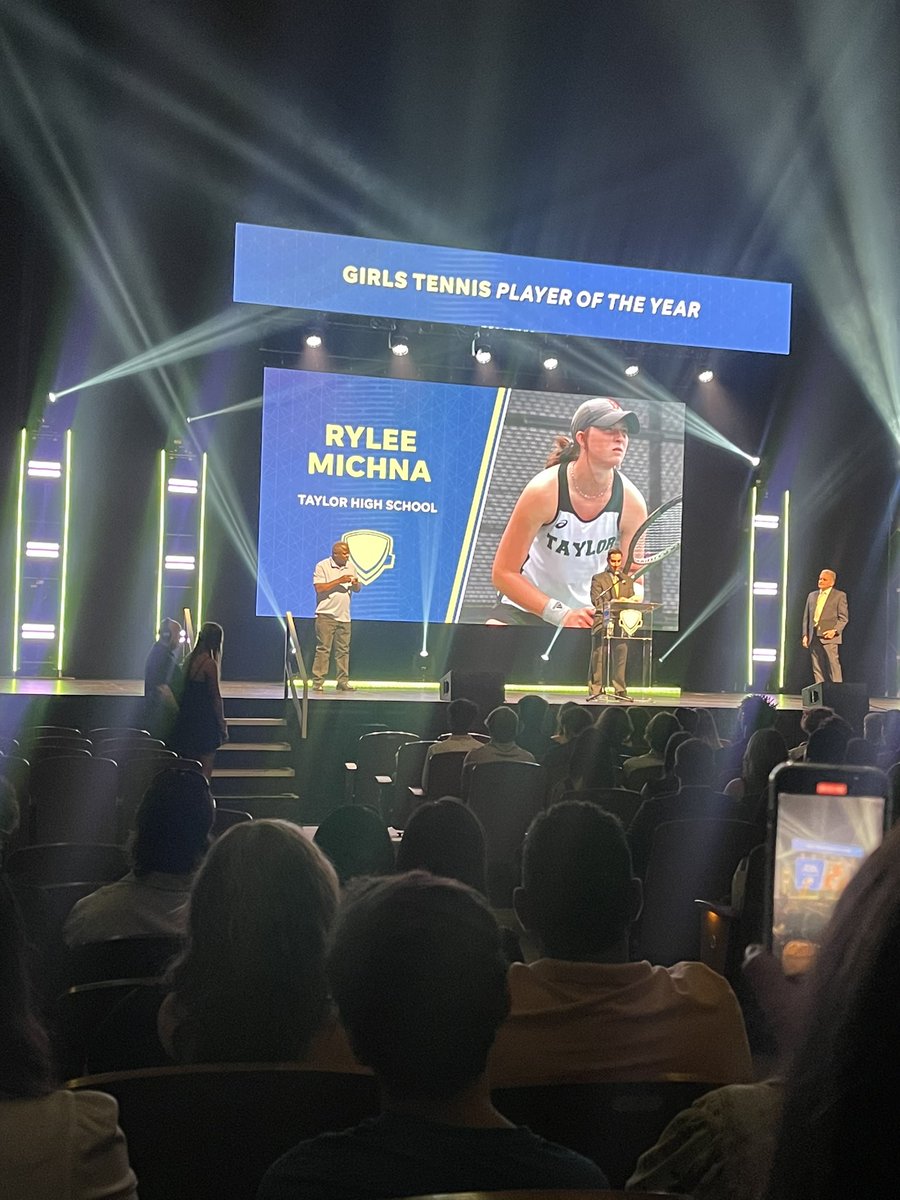 officialflow32's tweet photo. The Austin High School Sports Awards were held tonight and Taylor, Texas was well represented!
Girls Tennis Player Of The Year-Rylee Michna
Boys Track Ahlete Of The Year AND Overall Athlete Of The Year-Jarvis Anderson
#AustinHSSA
@highschoolsportsawards https://t.co/sOJ26GFNRe