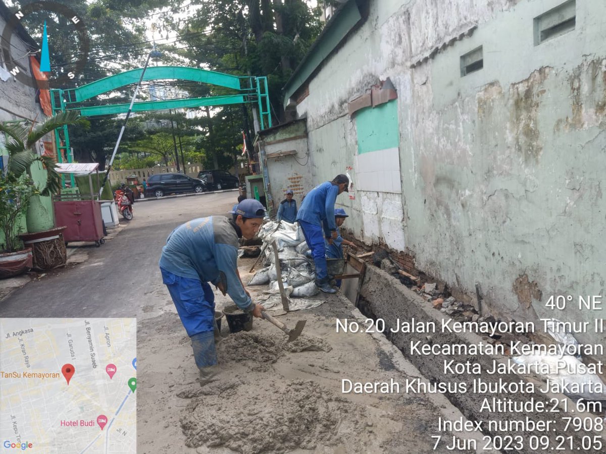 Giat Satgas SDA Kec. Kemayoran, perbaikan saluran di Jl. Kemayoran Timur II RW.08   Kel. Kemayoran Kec. Kamayoran.
@DKIJakarta
@BPBDJakarta
@BeritaJakarta
#PasukanBiru 
#SiagaTanggapGalang
#OperasiSiagaIbuKota
#JagaJakarta
#JAKI
#SuksesJakartauntukIndonesia