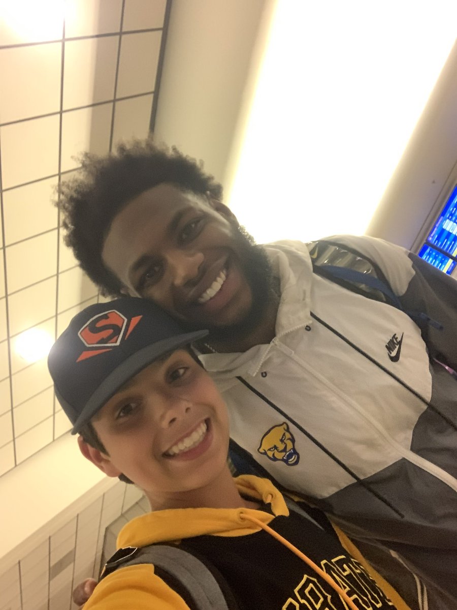 Jake loves his Pitt Panthers! Thank you @JamariusBurton for taking a pic coming back from your Bucks workout @Pitt_MBB