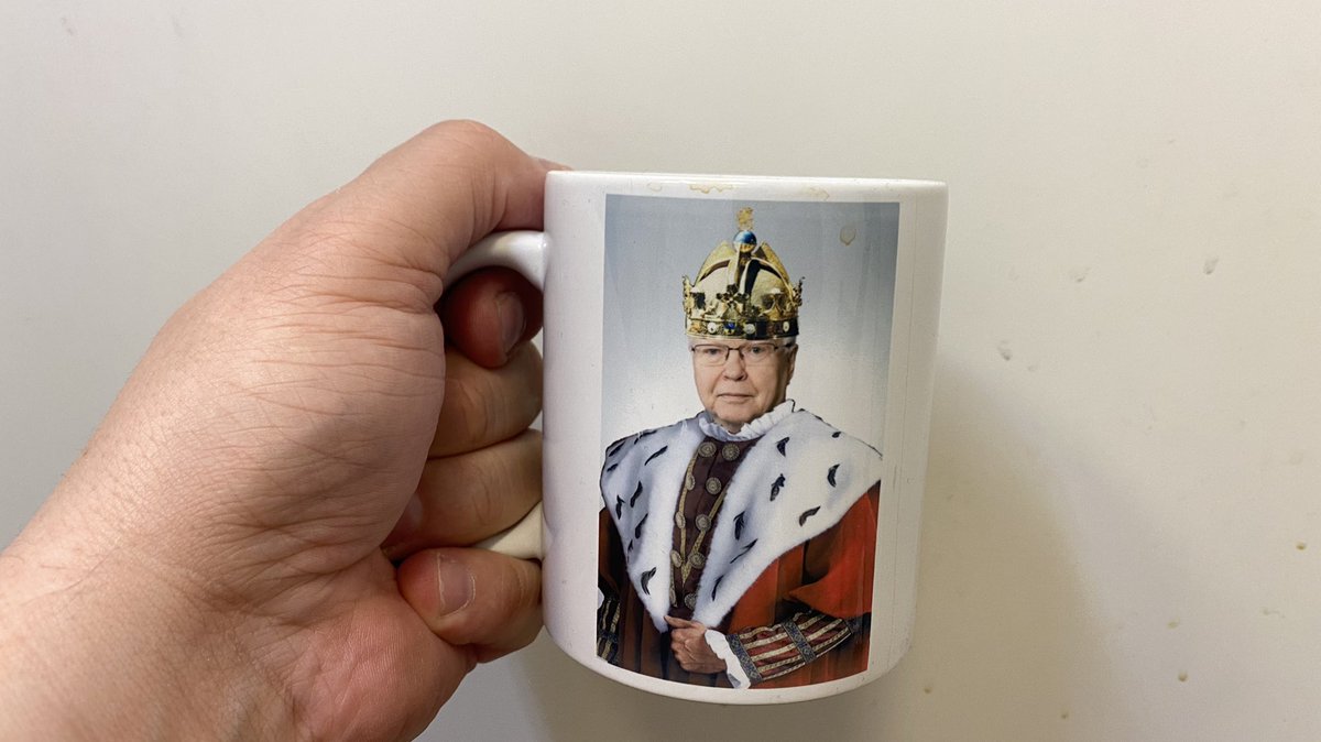Melaveikko's tweet photo. @JoukoPiho Huuto maalaus, jossa huutajan tilalla Joukon naama. Kunkkua tai presidenttiä ei enää tarvita https://t.co/IQacAK4MuT