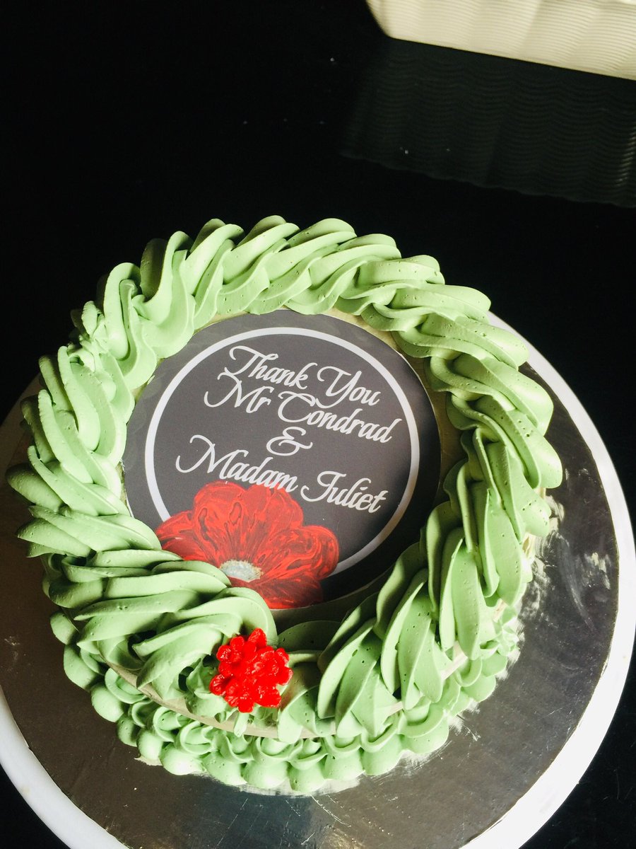 ChoolweCherish1's tweet photo. Well the baker is back …to order call 0979477771 https://t.co/mSKsbAAbu2