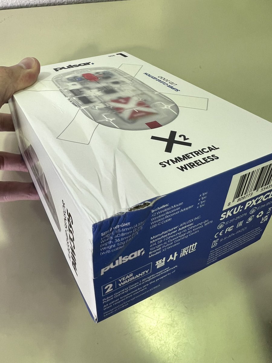 00tomoaki00's tweet photo. x2 mini届きましたっ!!!
当時のゲームボーイカラーを思い出すような…w
赤のアクセント効いててめっちゃ良き✨✌️
箱も綺麗に保管したい派だから、箱ボロボロで届いたのはちょっと残念…
まぁ本体が無事だからいいけど🤔
#pulsar
#x2mini https://t.co/G1FNH6NEXU