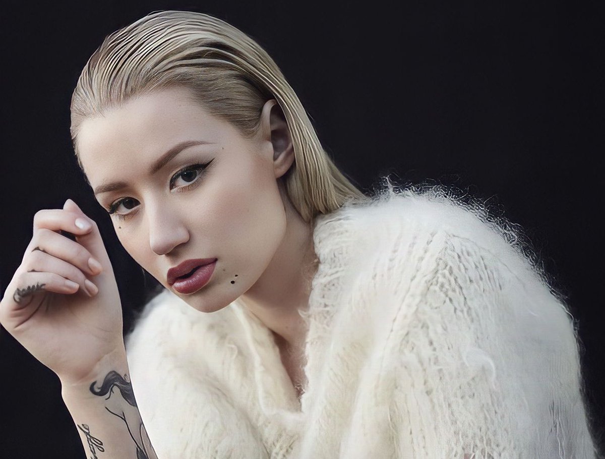 𝐈𝐆𝐆𝐘 𝐀𝐙𝐀𝐋𝐄𝐀 𝐃𝐀𝐈𝐋𝐘 on Twitter: