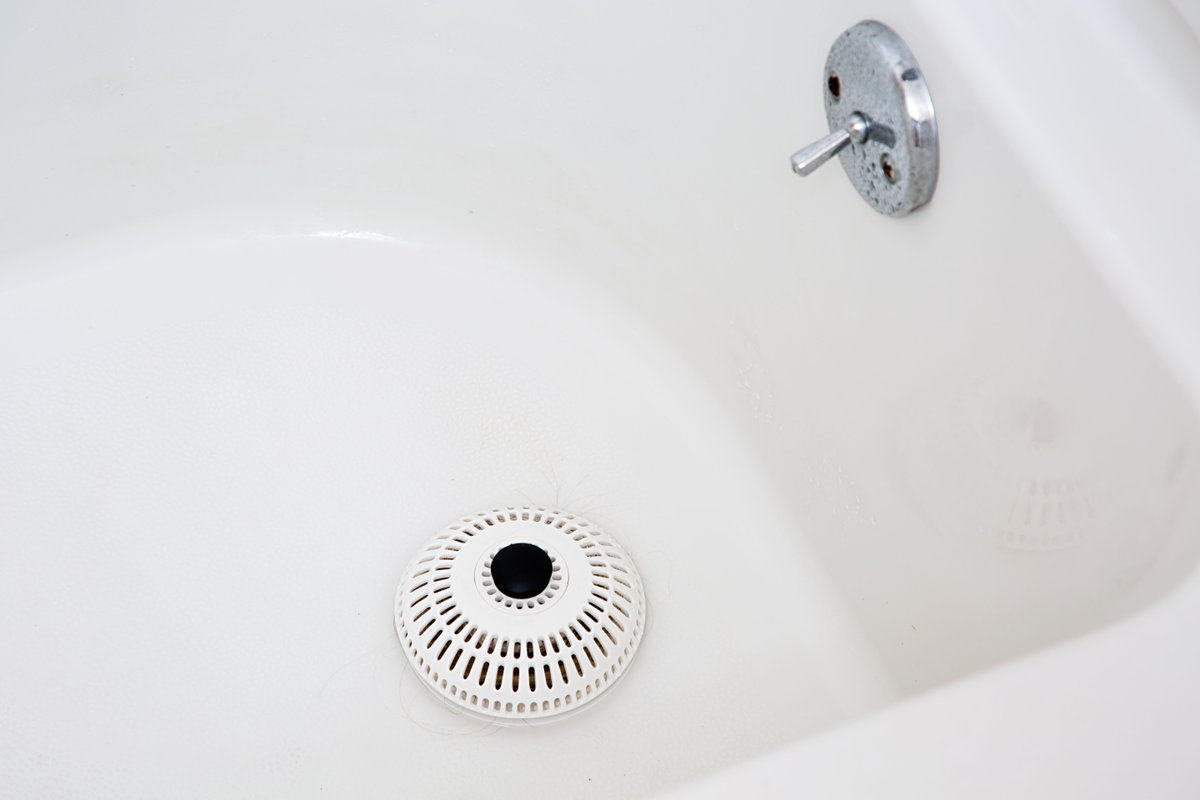 hyperstarter's tweet photo. ShowerShroom Stealth https://t.co/p1kMjZ1CcC To get a hair-free shower stall in seconds, all you have to do is to place this shower hair catcher over your shower or tub drain opening, or bathroom sink; you've now got an effective tub hair drain catcher #drainsnake #greasetrap https://t.co/LDTTf6Dbtm