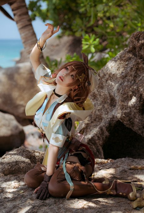 Twitterのコスプレ画像3