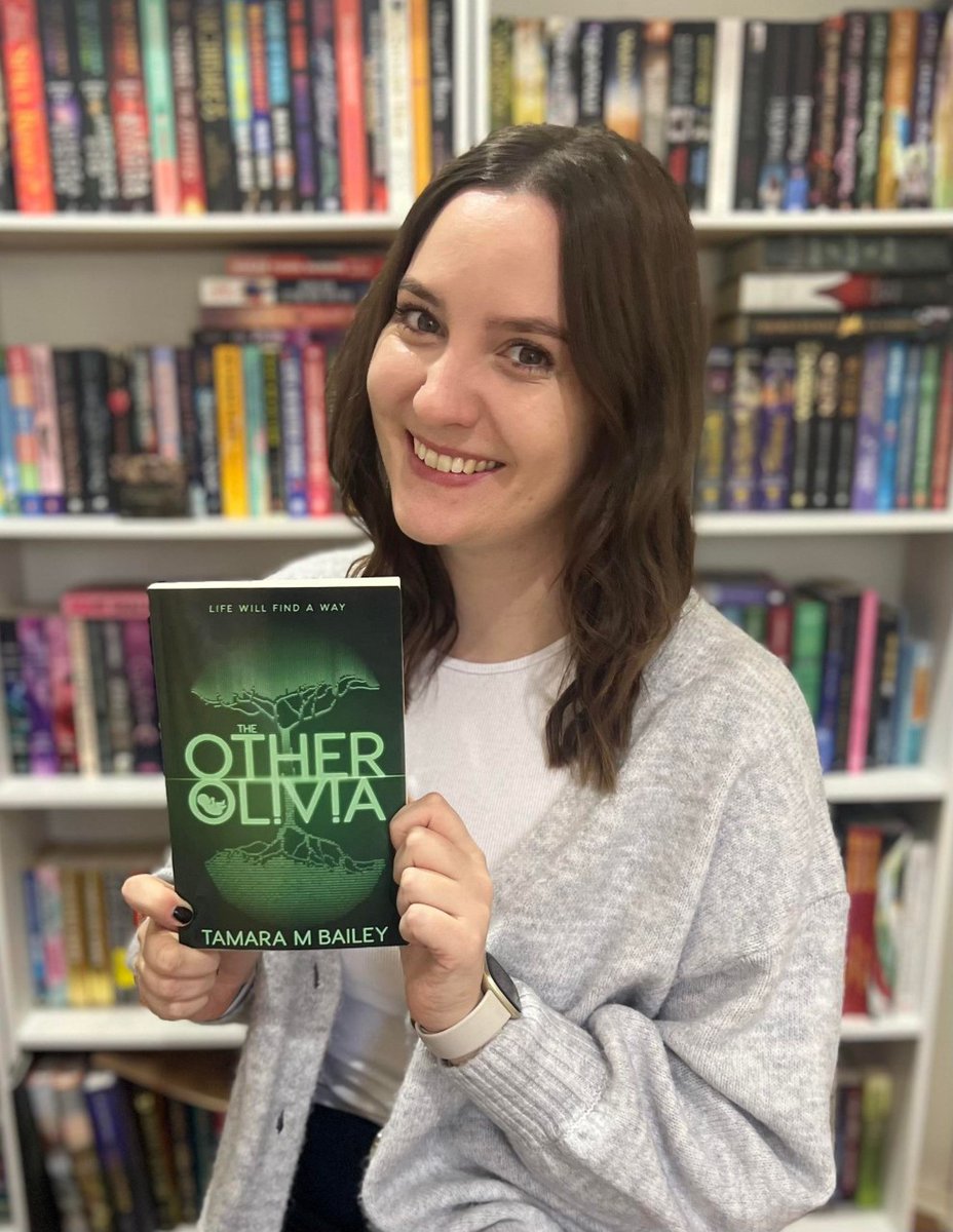 Writing WA (@writingwa) on Twitter photo Happy #LoveToReadLocalWeek2023 ! Show us how you're celebrating this week by tagging us <a href="/writingwa/">Writing WA</a> and using the hashtag above 🥰🥰 Happy #LoveToReadLocalWeek2023 ! Show us how you're celebrating this week by tagging us <a href="/writingwa/">Writing WA</a> and using the hashtag above 🥰🥰