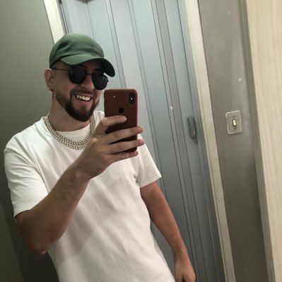 adonaidok_'s tweet photo. #NovaFotoDePerfil https://t.co/R5jYj97ErS