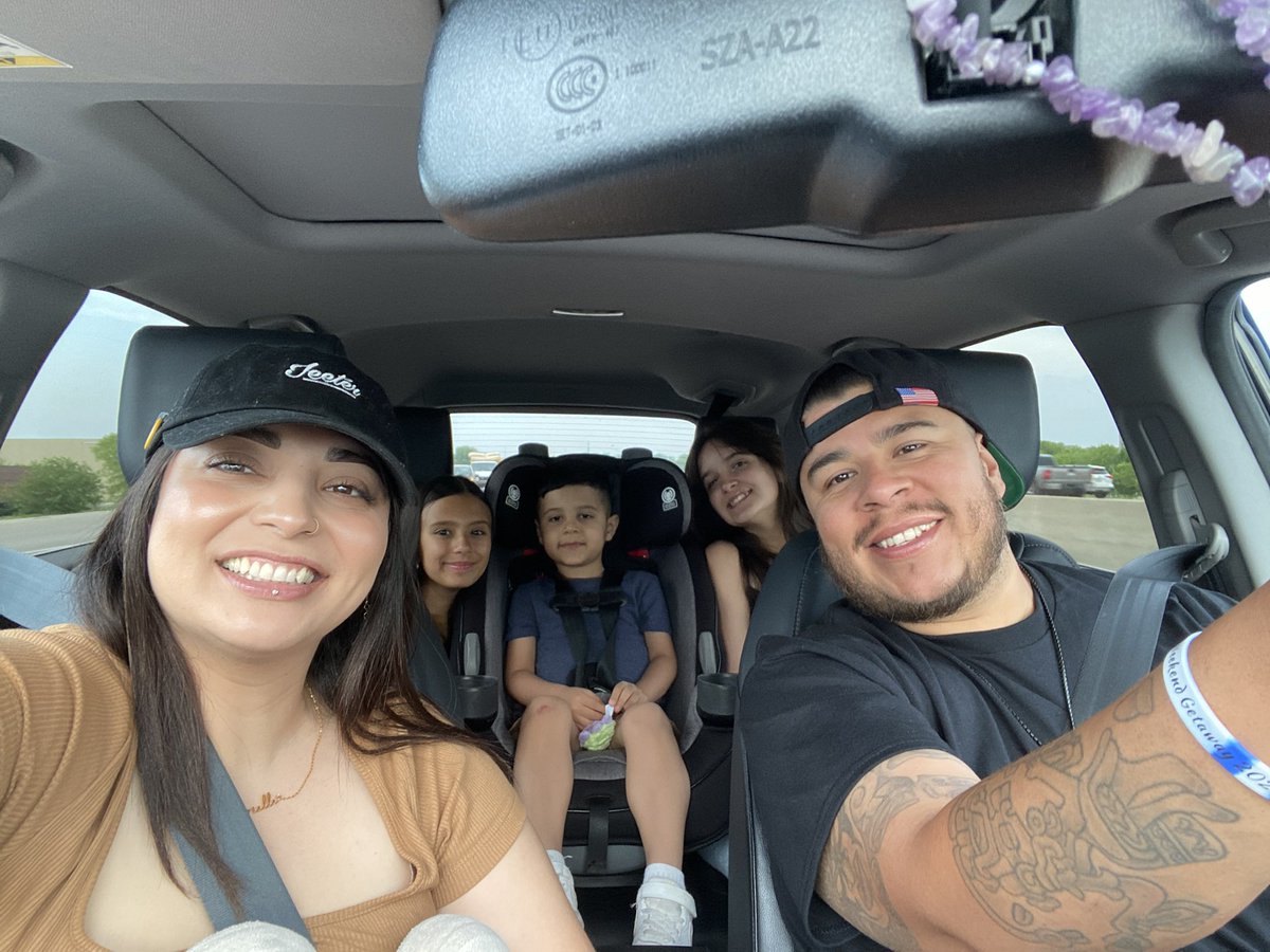 This past weekend was AMAZING The Glues are forever grateful for our new Family 🙏🏼 @CappinColt <a href="/SwirlOne/">Swirlone.eth</a> @Dick_Doofus <a href="/TheDHMGroup/">Diamond Hand Media Group</a> 🙌🏼💎 The new Standard YOU BETTER TELL SOMEBODY! <a href="/GrandpaApeCC/">Grandpa Ape Country Club</a> <a href="/TribeQuokka/">Tribe Quokka</a> <a href="/RespectedRhinos/">Respected Rhinos Club | Minting Now!</a> <a href="/cabf_nft/">Chad & Brad Family 🚕💨</a> #JNJWG23