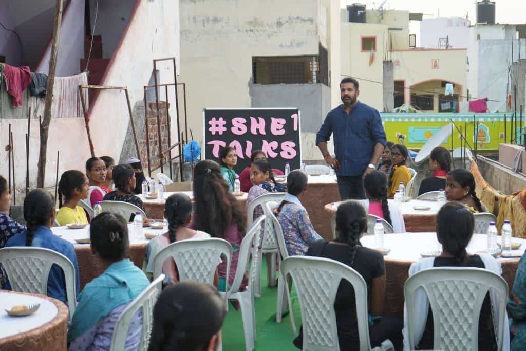 ChigulaRaj54465's tweet image. great thought Anna 🫡 #SheTalks 1 programme At Indiramma Nagar, Rasoolpura (Ward2)           #Mana_Cantonment              #Mana_KrushankAnna😍✊