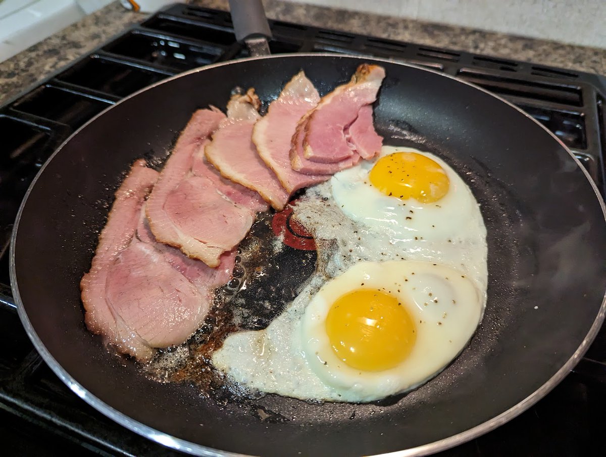 ✨ Dining Near Me ✨ tweet media