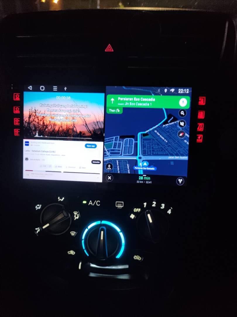 networks_local's tweet photo. Android player "Terpadu" setakat ni!! 

Dia punya screen tak lag lansung, siap boleh splitscreen lagi buat 2 keje. Youtube sambil map, main game freefire PUBG pun steady

Tengokla weh harga dia 👉 https://t.co/lyncaNybX5

Okey sangat dah tu, siap sekali dengan reverse cam kot. https://t.co/p9M0l9cddl