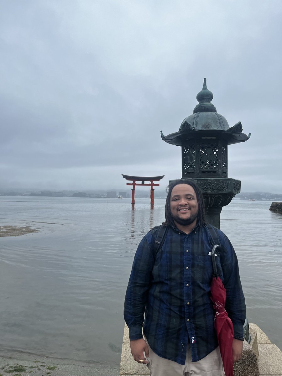 MerrickDevonte's tweet photo. Reasons to  “accidentally” lose my passport in Japan part 1 https://t.co/wXak1J9SKO