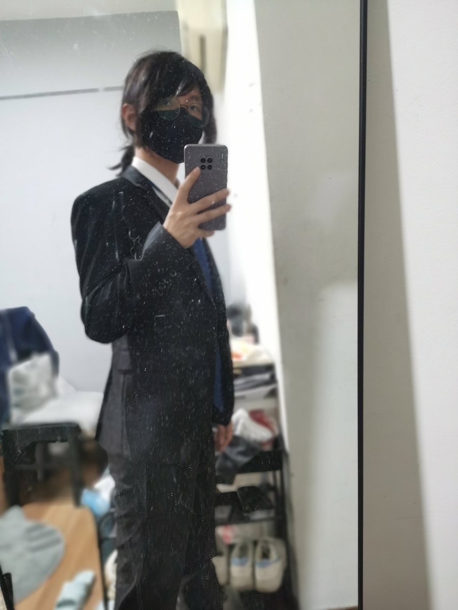 ye_allia's tweet photo. 难得的比��正经的照片～ https://t.co/BU7ulQXIXi