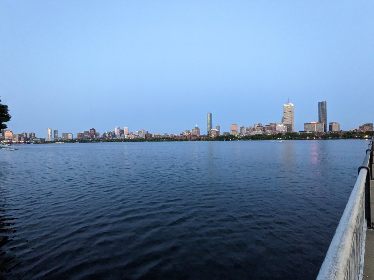 AbhinandAyyaswa's tweet image. I had an amazing experience giving my first talk at the @ECSorg meeting in Boston. Incredibly thankful to my advisor @ParthaPMukherj1 for his encouragement to delve into topics like electrolyzers in my PhD. Hoping to stay more curious and explorative.
#ECS2023 #battchat