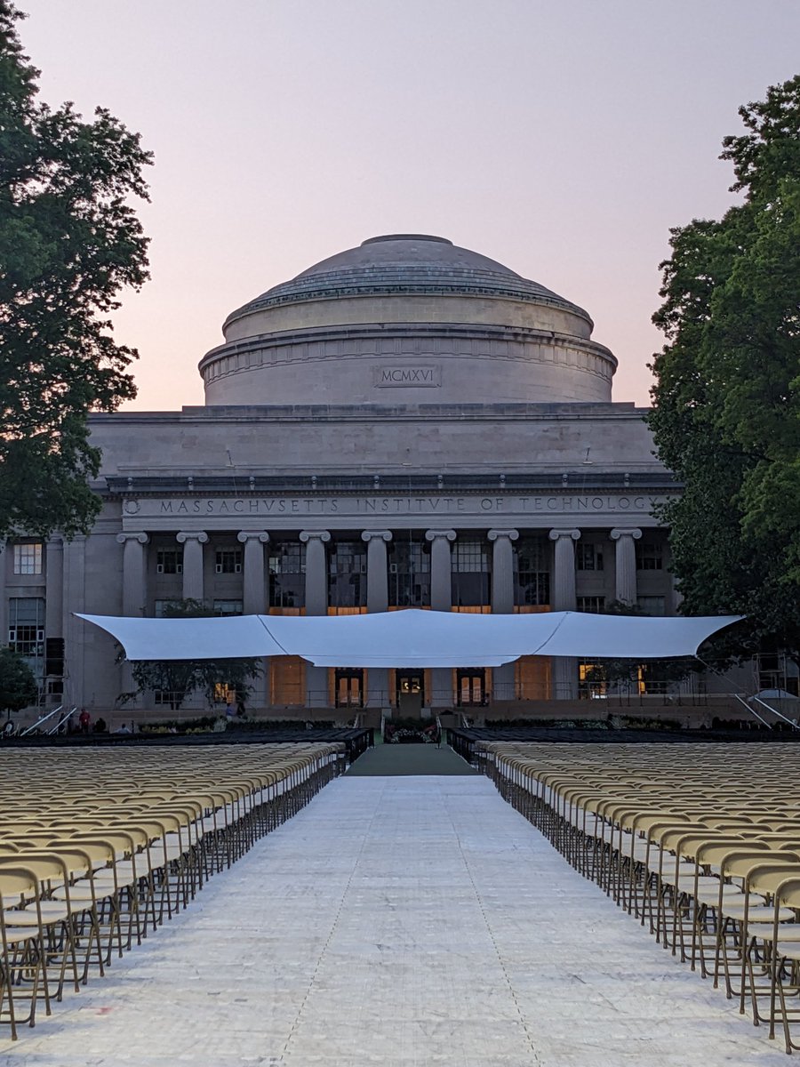 AbhinandAyyaswa's tweet image. I had an amazing experience giving my first talk at the @ECSorg meeting in Boston. Incredibly thankful to my advisor @ParthaPMukherj1 for his encouragement to delve into topics like electrolyzers in my PhD. Hoping to stay more curious and explorative.
#ECS2023 #battchat