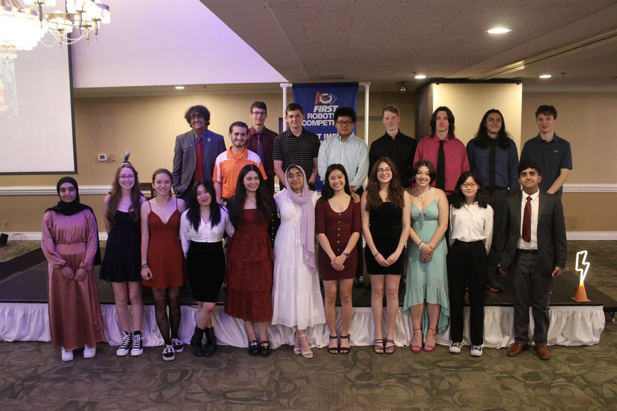 Lightning Robotics FRC862 tweet media