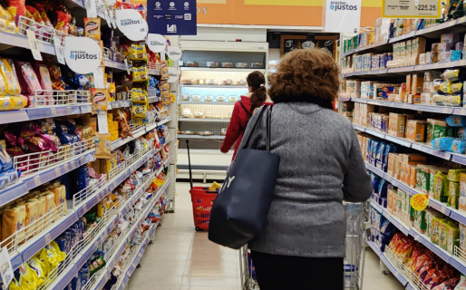 #Economía | La caída del consumo masivo muestra que el mayor ajuste recae sobre la población de bajos recursos
Leer más en elcomodorense.net/la-caida-del-c…