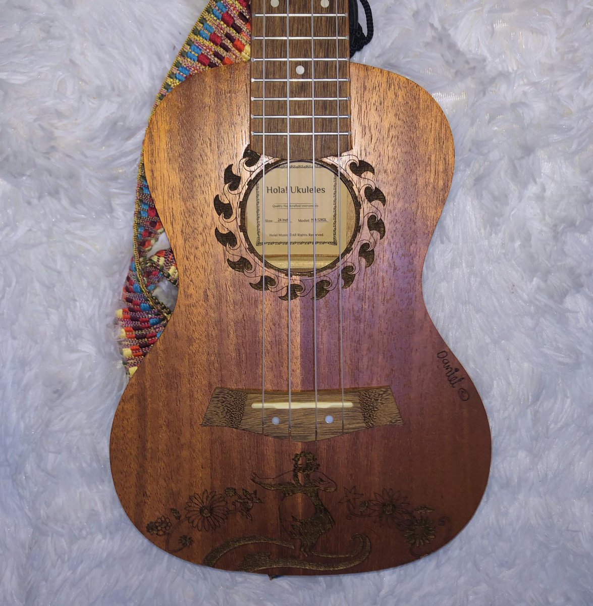 kart4hee's tweet photo. 𓂋 ꒰ #xeysells | wts lfb ph ꒱ !
not k-pop related

¬ Hola Ukuleles for only PHP 5,000 (still nego if payo) 
¬ from US, never been used
¬ bought it for PHP 5,500
¬ payo/ 2 days reservation
¬ free two ukulele picks and bag

━ dm me for more infos ☻

🏷️ ukulele music arts hola https://t.co/C4gMlAxvn3