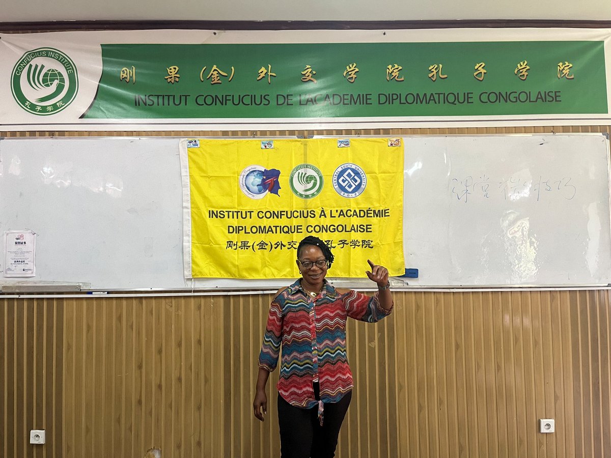 CI_RDC's tweet photo. Le 17 février 2023, Séminaire d'échange d'expérience pour l'enseignement de la langue chinoise, entre les enseignants chinois et congolais https://t.co/08hHvHfd8a