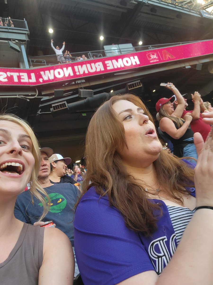 caasssssss's tweet photo. 10 years later #dbacks #whatafan https://t.co/KKC4A9cy9Z