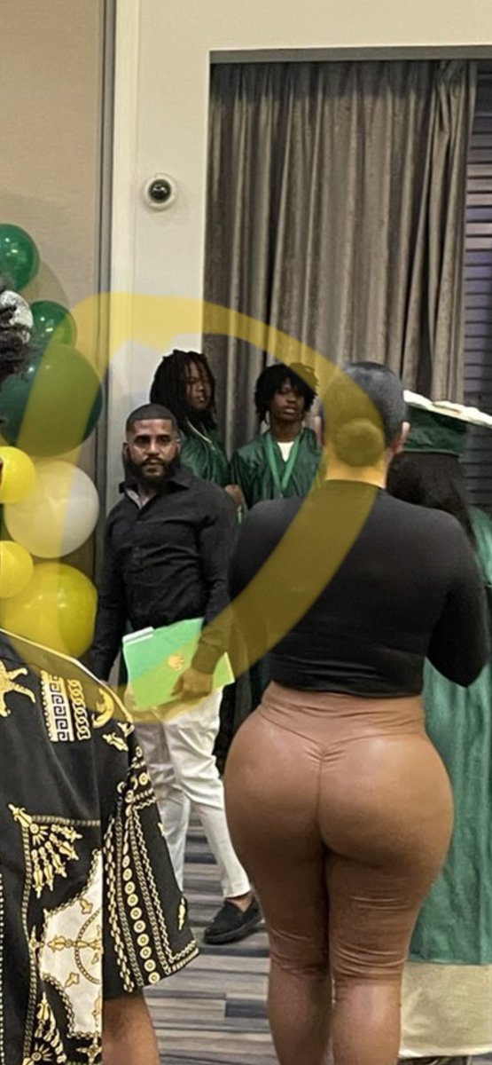 This nigga ready to risk it all.
