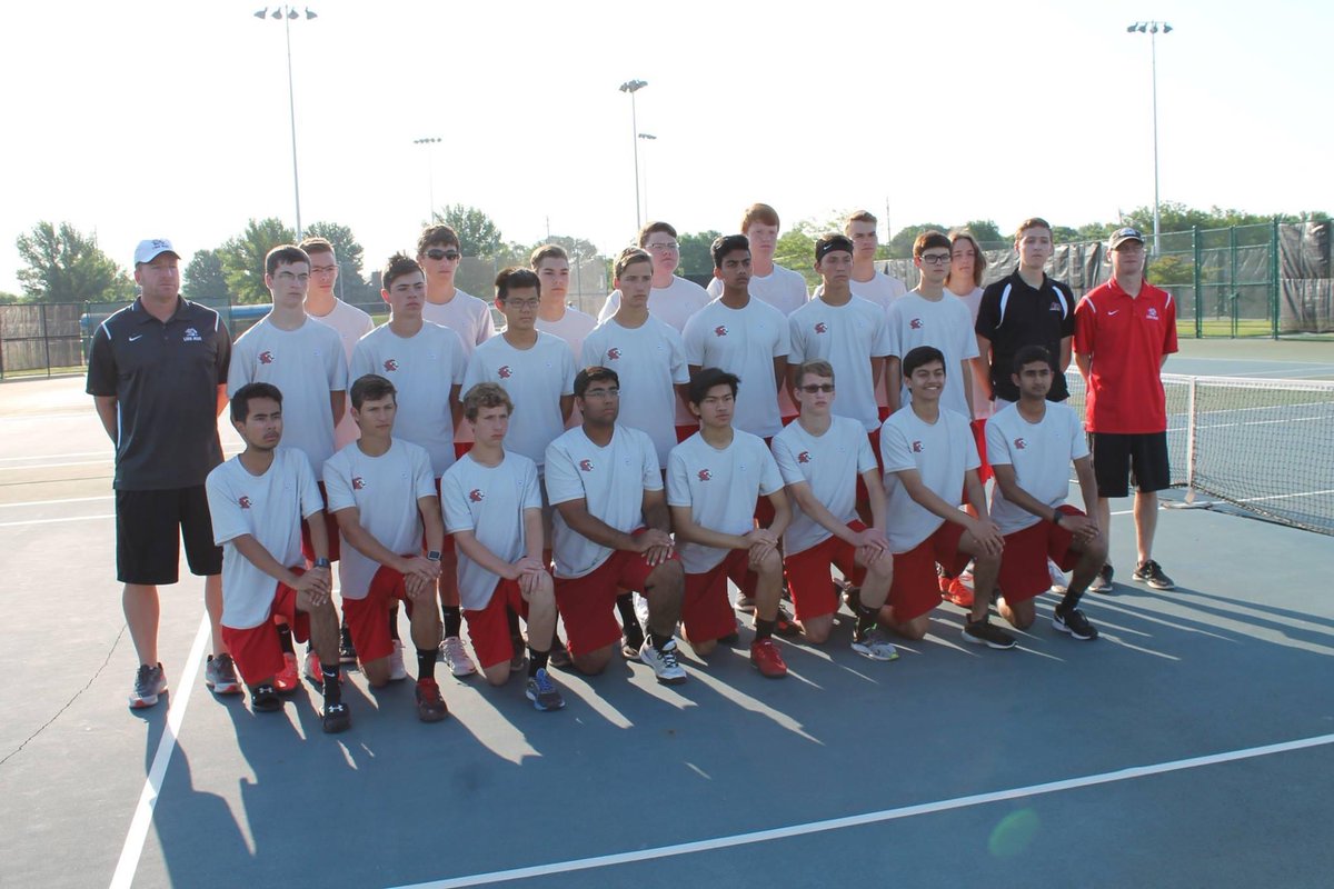 linnmartennis's tweet photo. 5 years ago today…

2018 State Champions!!!

“What. A. Day.” -Kevin Gertsen, an outstanding parent, supporter, and advocate for Linn-Mar Tennis, who we dearly miss. https://t.co/2HkIucMx4Q
