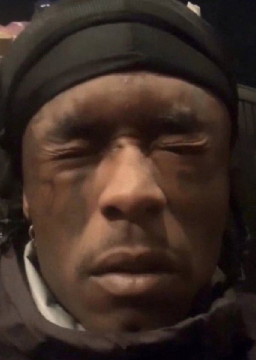 omeo 𖤐 tweet media