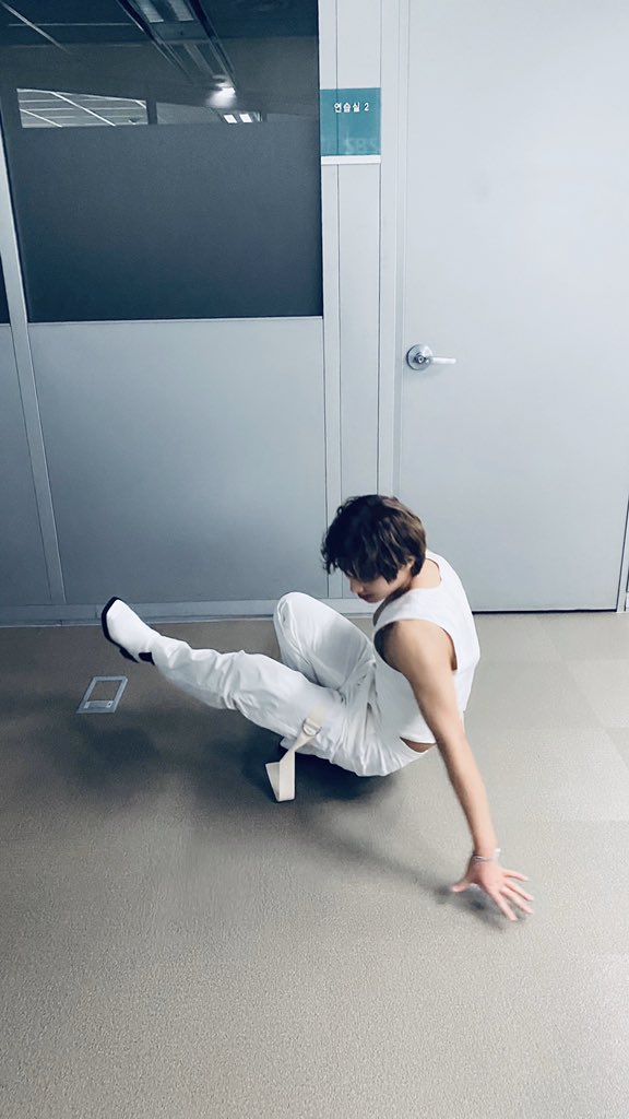 winkpjh_0529's tweet photo. 200531 [#TooMuchoon🕺🏻오늘의 TMI‼️]

#박지훈 #Parkjihoon @park_jihoon_twt https://t.co/aD64MyCqSE