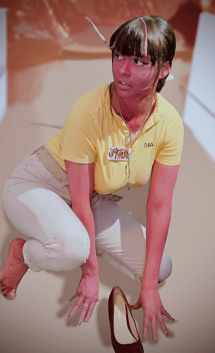 Sushimewew's tweet photo. Working in hell is hard #yourprettyfaceisgoingtohell https://t.co/LwWdy4ezjA