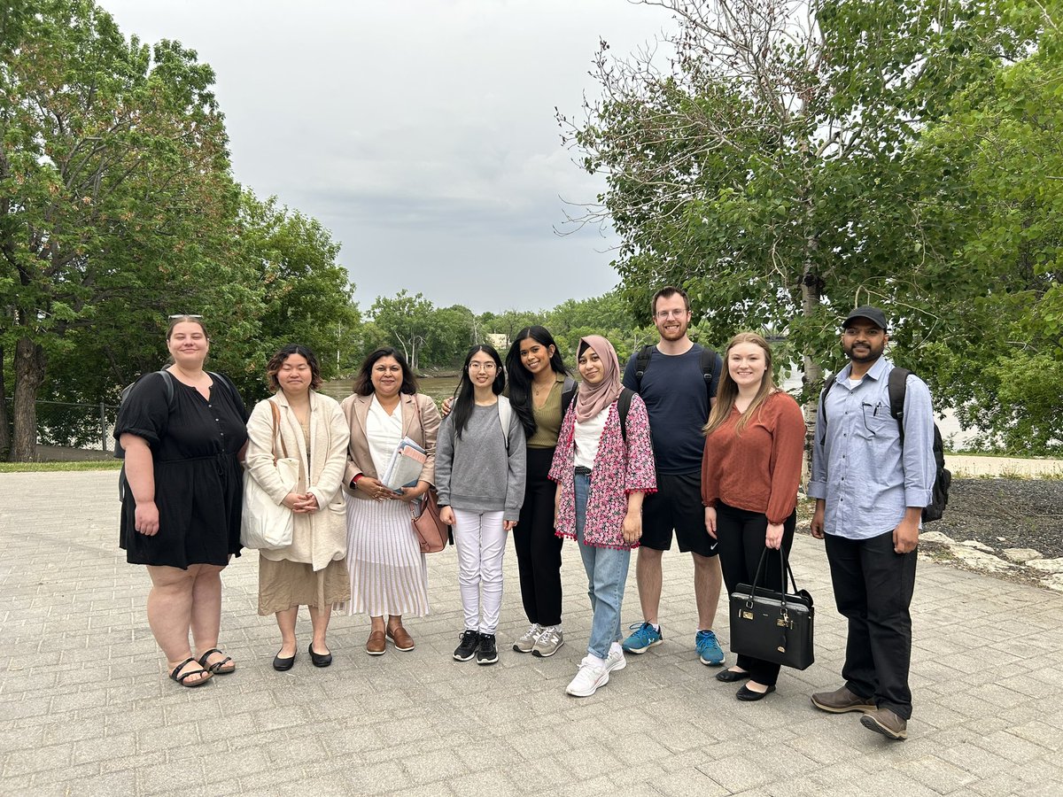 NMfromUManitoba's tweet photo. Wonderful day of talking science &amp; brainstorming, with some fun time as well, in our lab group retreat along with collaborator @Liam_ONeil #MookherjeeLab #UManitobaResearch once in a while it helps to go off-site and spend a day regrouping https://t.co/xzOYrDlFPL