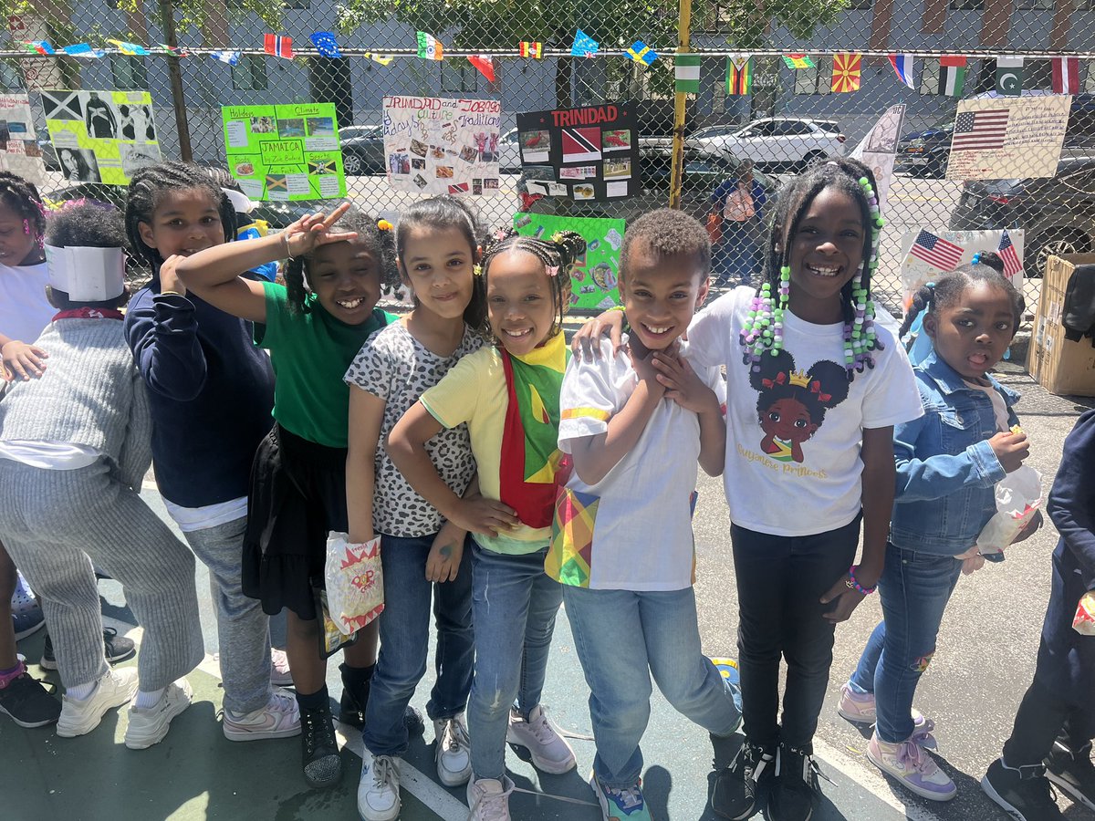 Toussaint L’Ouverture School tweet media