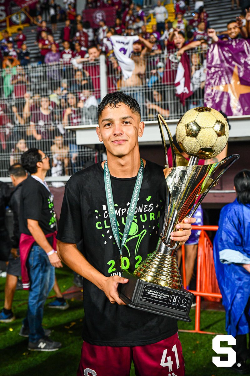 🏆💜