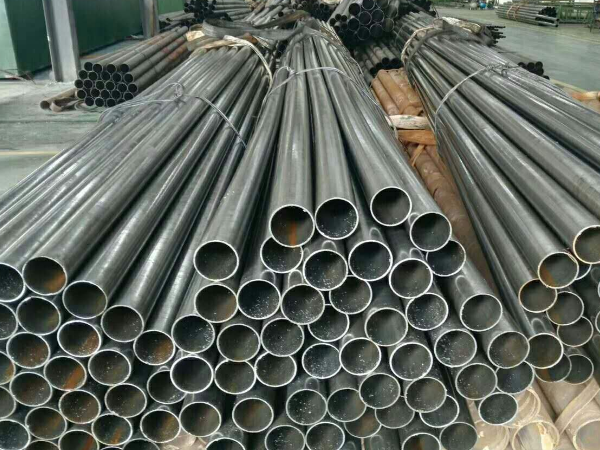 DoreenLi7's tweet photo. Carbon Steel Pipe-I am a Chinese Exporter you can trust~~ https://t.co/pzUySFxacz