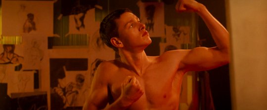 RT @bestofdickinson: jonah hauer-king and harris dickinson in postcards from london (2018) dir. steve mclean https://t.co/PzG5kzBnQh