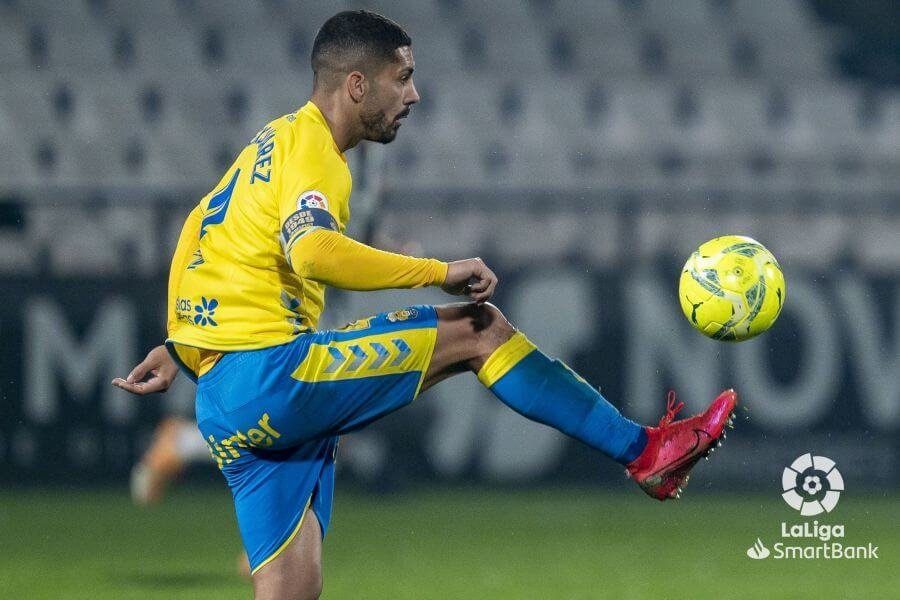 GilbeRamos's tweet photo. Un ascenso especial y muy currado que dará a muchos canteranos de @UDLP_Oficial la oportunidad de debutar en Primera tras forjarse en el barro!! Se lo merecen.... #EricCurbelo, @Suarezalex46, @Kirian10rguez, @SaulBCoco..etc.. #Cantera #Proyecto 💙💛💙💛 https://t.co/6R4nBmWb1g