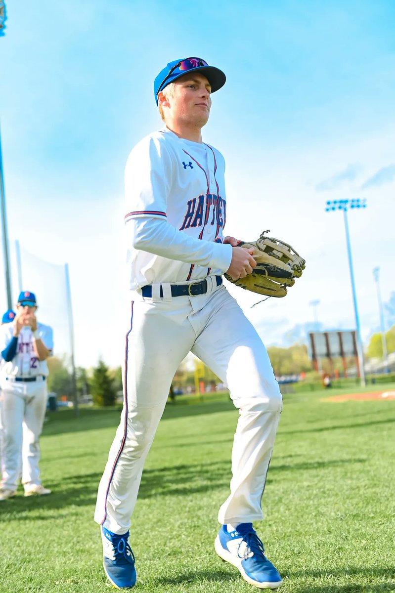 HatterBaseball's tweet photo. Congrats to these 3 Hatters for making All-FCIAC Honorable Mention: 

Anthony Hackert
Brandon Davis
Matt Wallin

📸 @johnellpannell @DesignatedRpt https://t.co/2vSauyPWsn