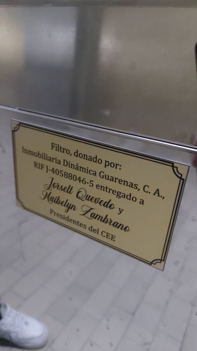 guschaconb's tweet photo. De verdad que hay que ser demasiado miserable como para querer joder una donación que sólo ha beneficiado a la escuela, sólo porque cuando tuvieron la presidencia (y los cargos de ahora) no han logrado absolutamente nada relevante https://t.co/FW9oEOUj74