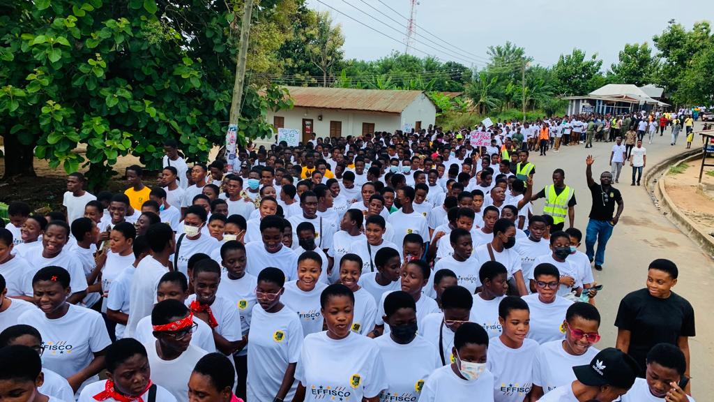 EFFISCOnline's tweet photo. The 80th Anniversary Float Successfully Done today through the principal streets of Effiduase and Asokore.
The road is clear for the 80 Years Anniversary Launch tomorrow at the school Assembly Hall (Great Hall). Please join us.
Mpanimfuo - yɛ wɔ nimdeɛ.
#effiscoat80 #mpanimfuo https://t.co/cy0mwiFSOL