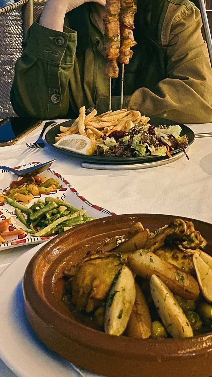 caffeine5addict's tweet photo. 📍Rabat, Morocco🇲🇦 

船上レストラン⛵️⛵️でタジーン https://t.co/Iitn1ByZuV