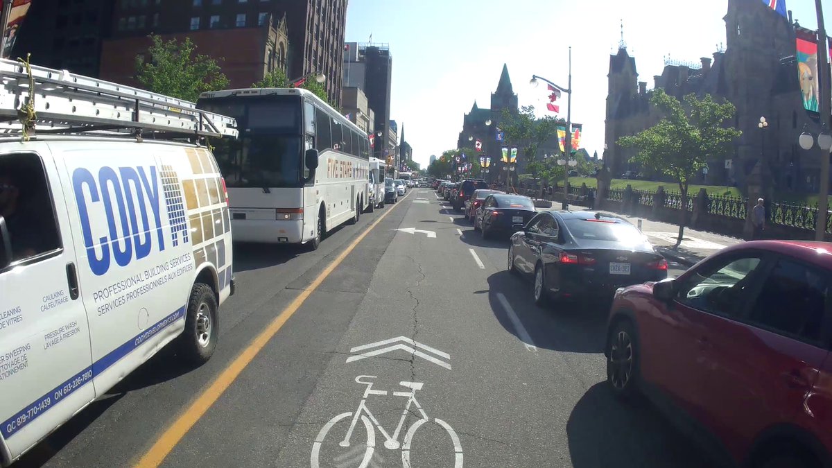 JagVillani's tweet image. Bikes deliver the freedom that cars promise. 

I&apos;ll bet some of you could have gone by #ottbike / #velogat today.
