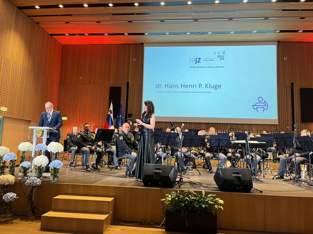 <a href="/nmusar/">Nataša Pirc Musar</a> <a href="/MinZdravje/">Ministrstvo za zdravje</a> <a href="/DanijelLoredan/">Danijel B. Loredan</a> <a href="/NIJZ_pr/">NIJZ</a> <a href="/MZEZ_RS/">MFEA Slovenia</a> <a href="/SLOtoEU/">Slovenia to the EU</a> <a href="/SLOtoUN/">Slovenia to the UN</a> <a href="/SLOtoUNGeneva/">Slovenia to UN Geneva</a> <a href="/govSlovenia/">Slovenian Government</a> <a href="/SKyriakidesEU/">Stella Kyriakides</a> <a href="/EU_Health/">EU One Health</a> <a href="/EU_Commission/">European Commission</a> <a href="/SLOinNordics/">Slovenia in the Nordic Countries</a> <a href="/SLOinBEL/">Slovenia in Belgium & Luxembourg</a> <a href="/EUPHActs/">EUPHA</a> <a href="/VKPetric/">vesna kerstin petrič</a> <a href="/tfajon/">Tanja Fajon</a> <a href="/branko_gabrovec/">Branko Gabrovec</a> There are key public health challenges Slovenia is poised to tackle, including:
▶️The rising toll of #NCDs 
▶️Pressures on its health workforce
▶️A rapidly ageing population and rising healthcare costs
▶️Online misinformation and disinformation, undermining public trust

11/