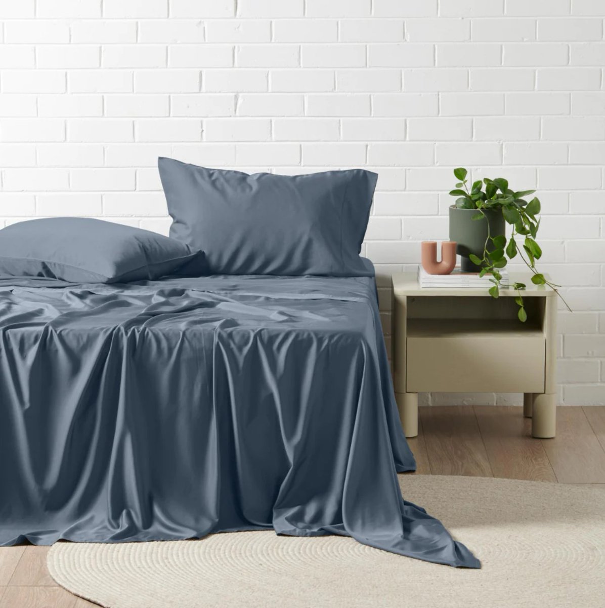 FatKidDeals's tweet photo. STEAL!

Bamboo Cooling Sheets on sale!! 
-- must have for Summer!

Queen for $44 with coupon, retail $110!
https://t.co/W8Brv85No7

King for $51 with coupon, retail $125!
https://t.co/Pr9R4DYDhw

If it says temp out of stock- you can STILL order &amp; NOT charged till it ships https://t.co/xMZrMonLYD
